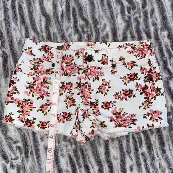Forever 21 Girls shorts - Picture 4 of 5